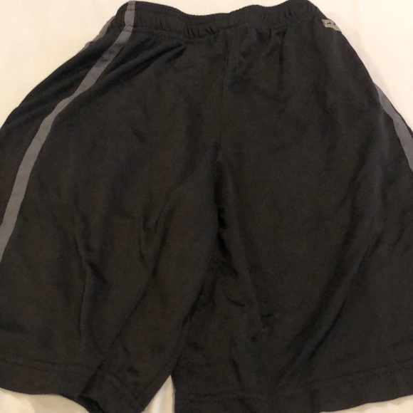 Shorts - Picture 2 of 2